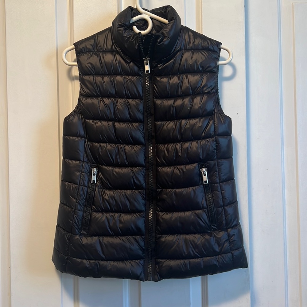 Black zara puffer vest